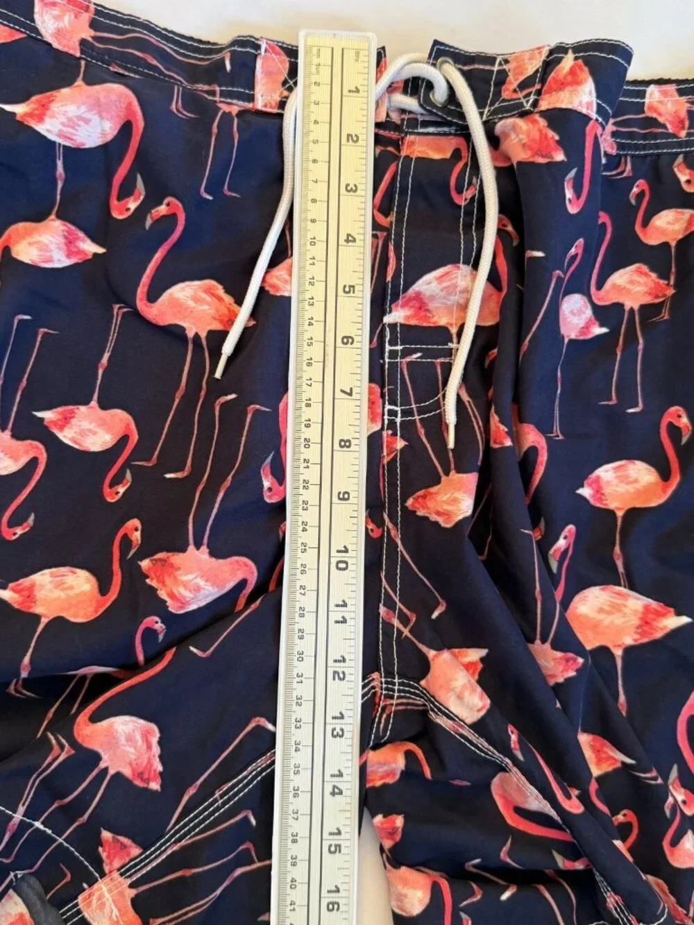 TRUNKS SURF & SWIM FLAMINGO PRINT NAVY BLUE PINK LINED SHORTS MENS SIZE XL